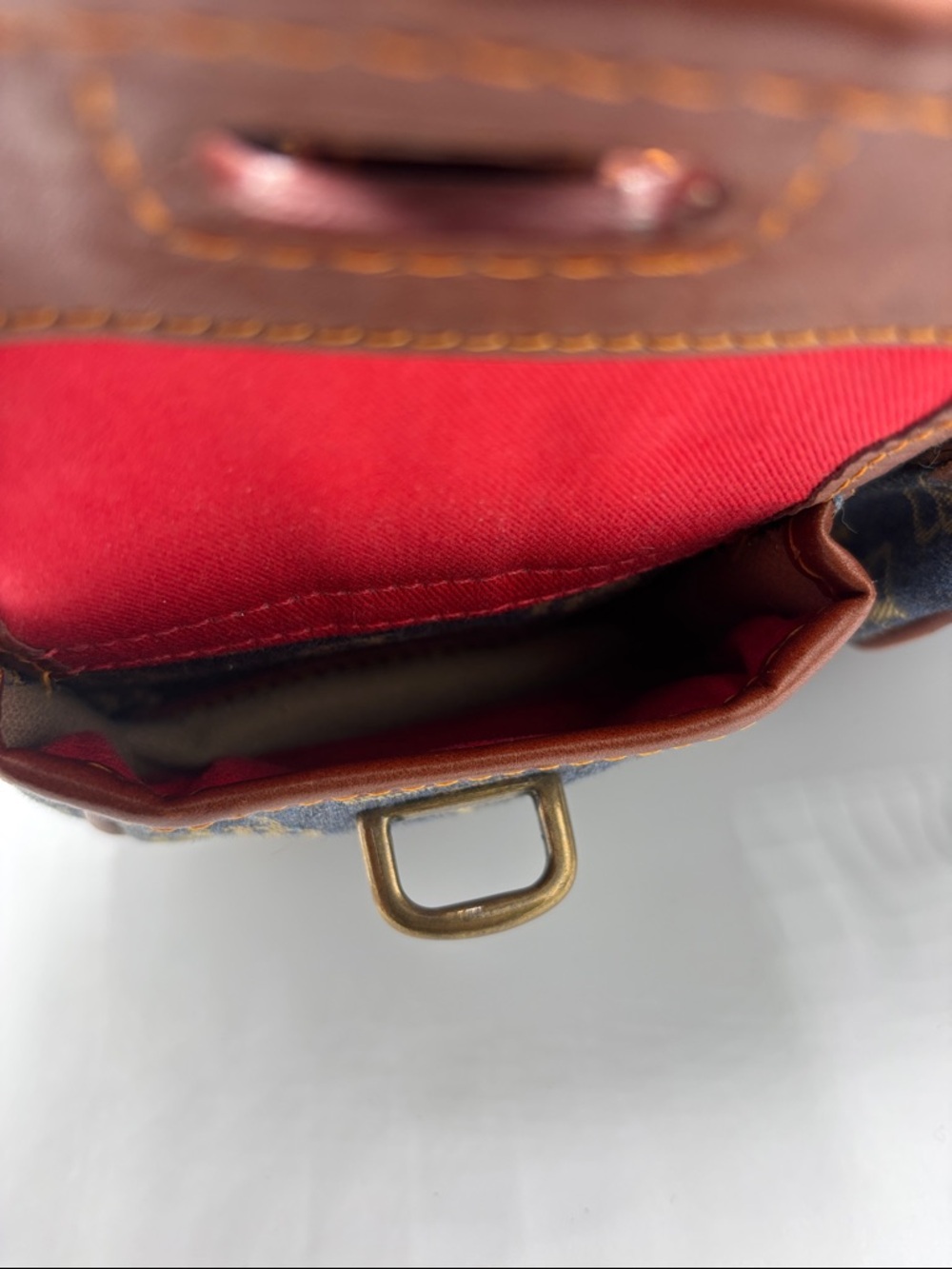 Vintage Dooney & Bourke Blue Logo Denim Banana Bag Brown Leather Trim - Picture 6 of 16